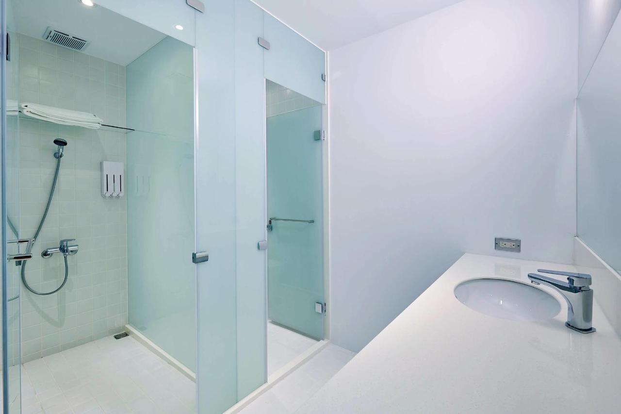 Star Hostel Taichung Parklane Esterno foto