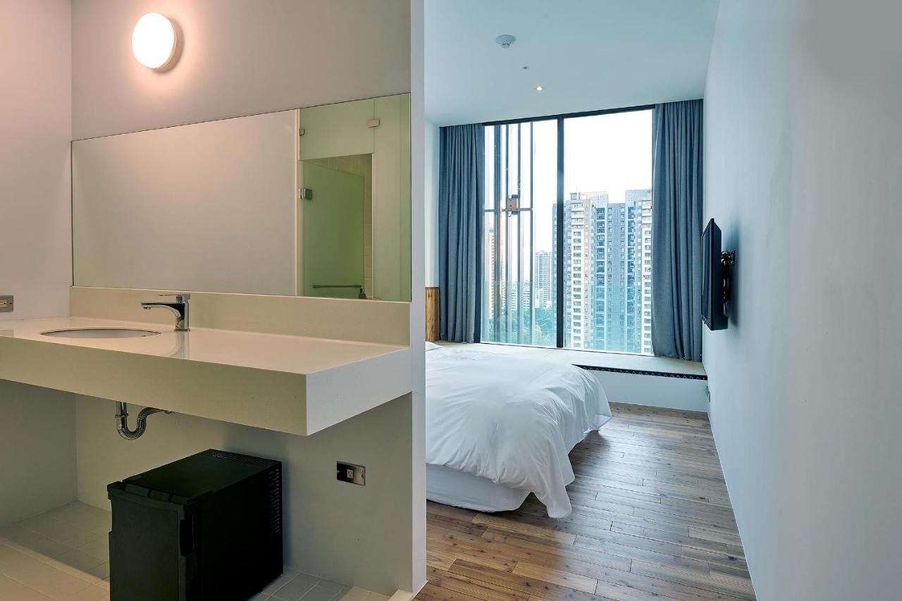 Star Hostel Taichung Parklane Esterno foto
