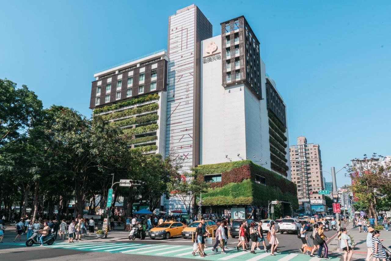 Star Hostel Taichung Parklane Esterno foto